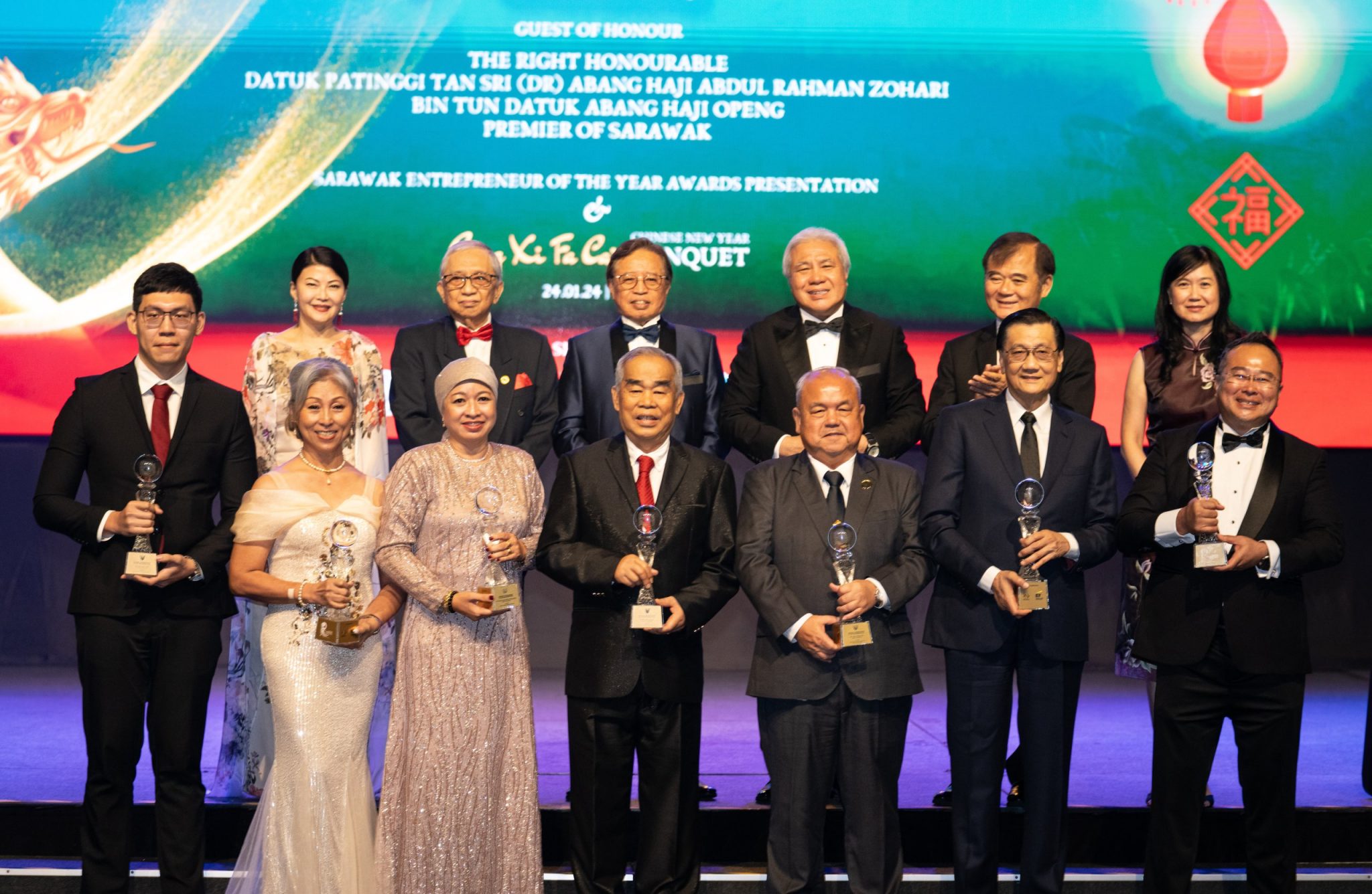Seven honoured at Sarawak Entrepreneur of the Year Awards – Harbour ...
